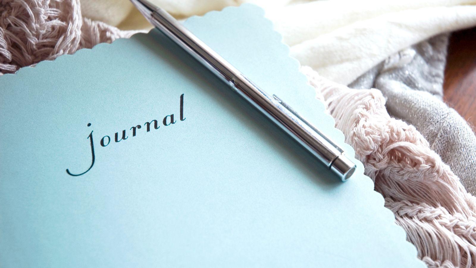 bedtime rituals to help you sleep try journaling